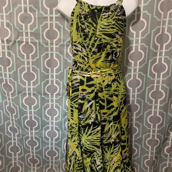 Green and black dress - Picture 7 of 9